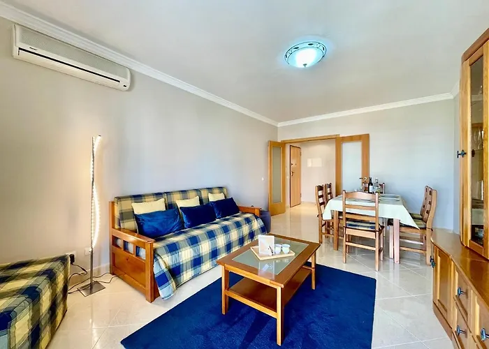 Pl - 300 Meters From Appartamento Armação de Pêra