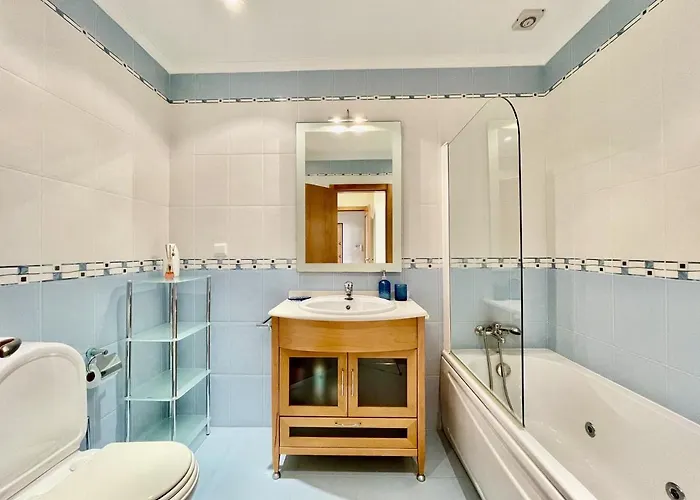 Pl - 300 Meters From Appartamento Armação de Pêra