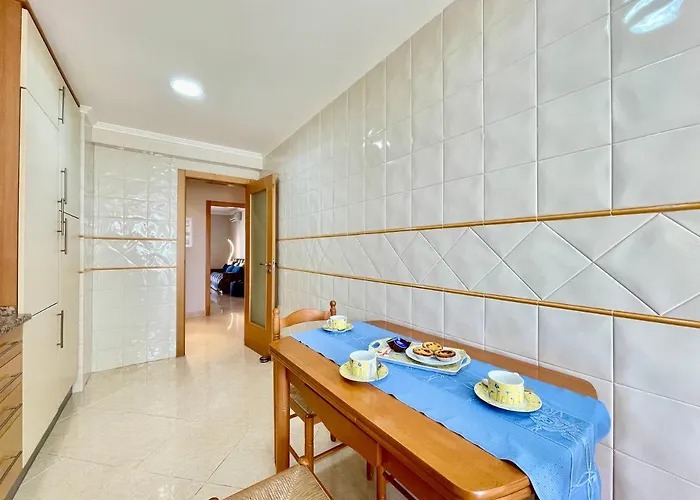 Pl - 300 Meters From Armação de Pêra